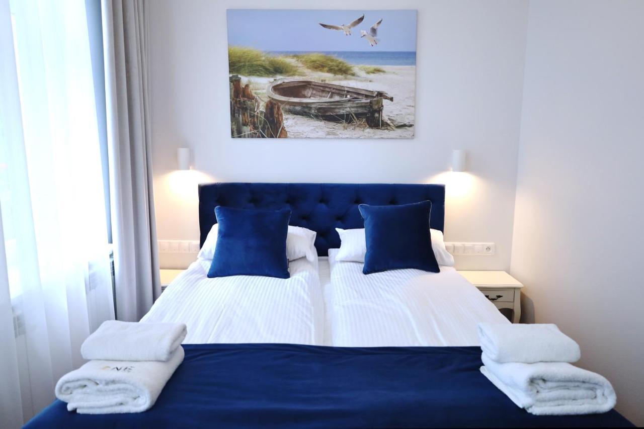 Sea By Oneapartments Apartment
