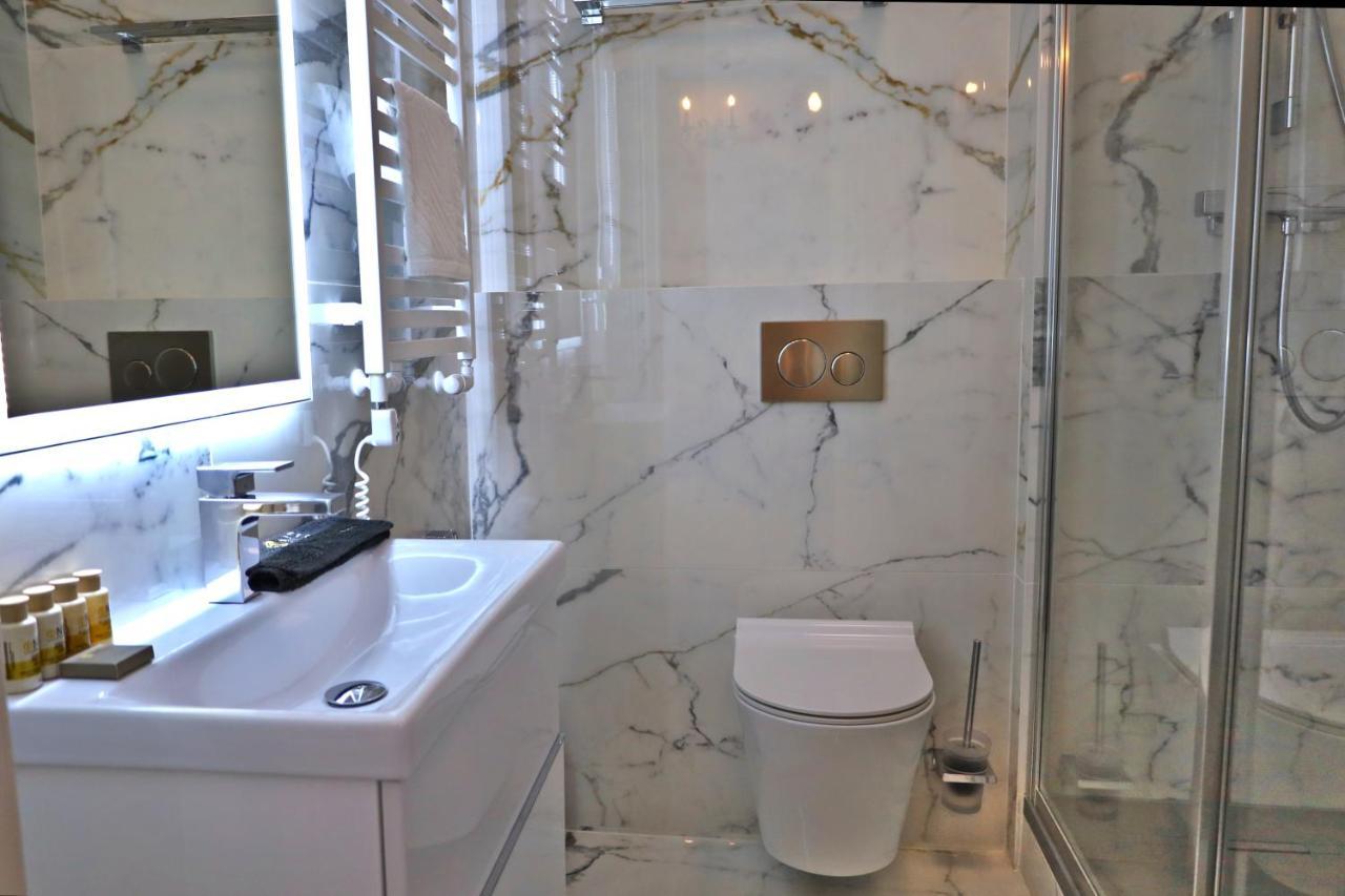 Apartment Sea By Oneapartments *